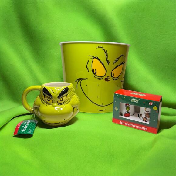 Dr. Seuss The Grinch 3D Sculpted Mug, Popcorn Bucket, Salt & Pepper Shakers New - Picture 2 of 4